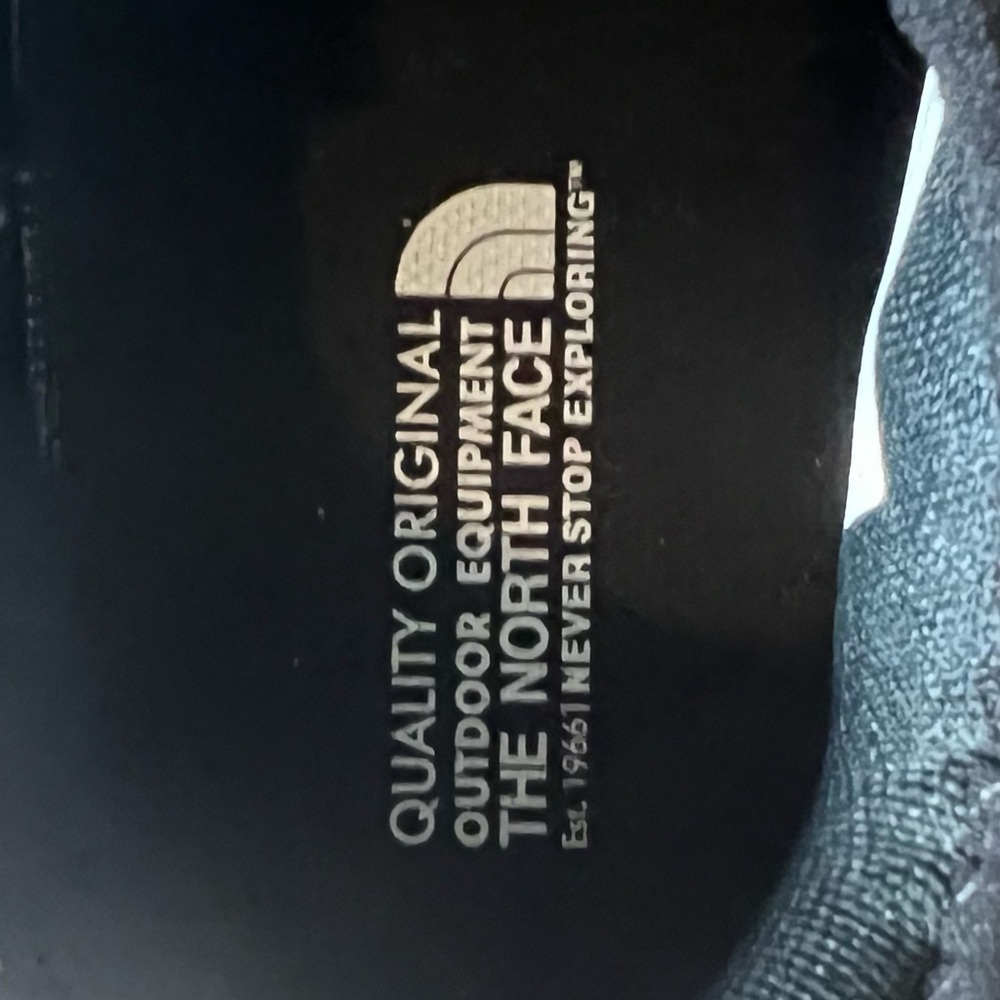 North Face Sneakers - Picture 4 of 5